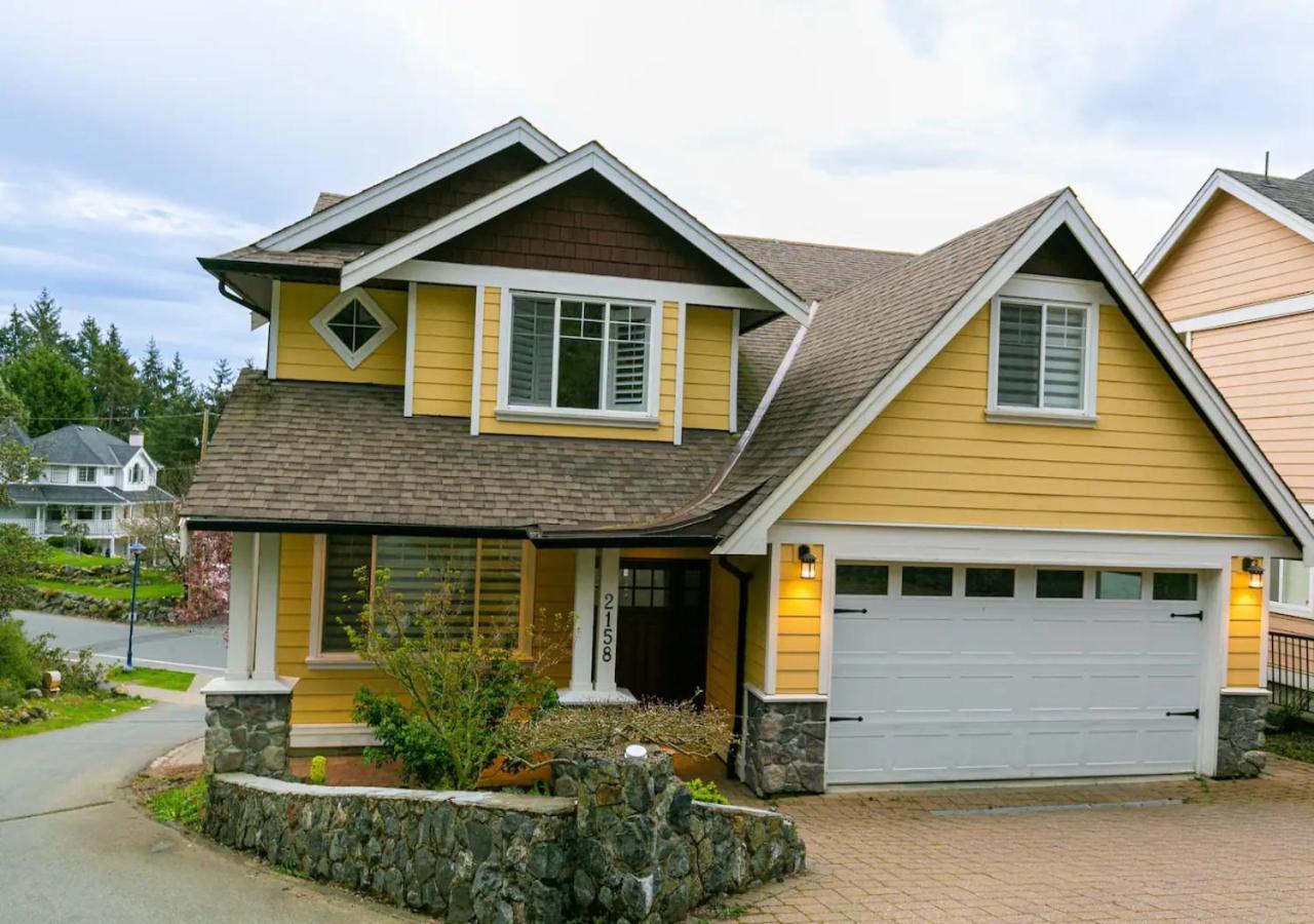 Bellamy Manor Large Home With 5Beds! In Langford Victoria Bagian luar foto